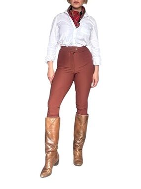 Timeless Brown Leather Boots with Padded Interior | EU 38 (US 6.5–7)